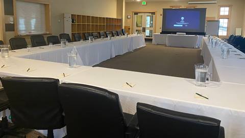 Customize each room to fit various meeting's needs. 