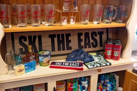 ski the east genral store display