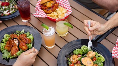 Food on Hogan's Pub with people in it
