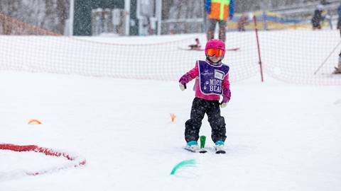 A ski lesson