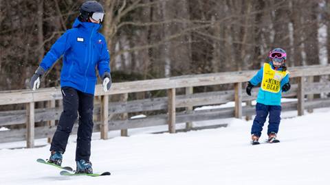 A ski lesson