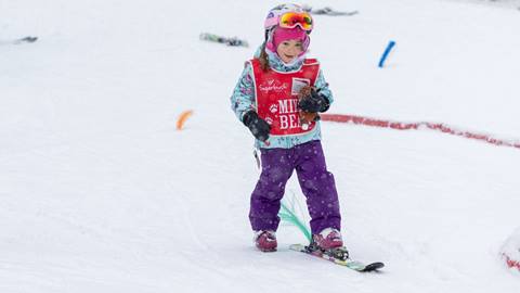 A ski lesson