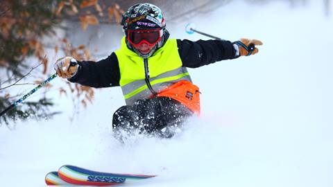 A kid skiing freestyle 