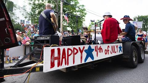 4th of July float