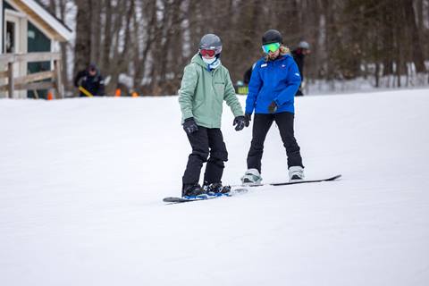 private snowboard lesson