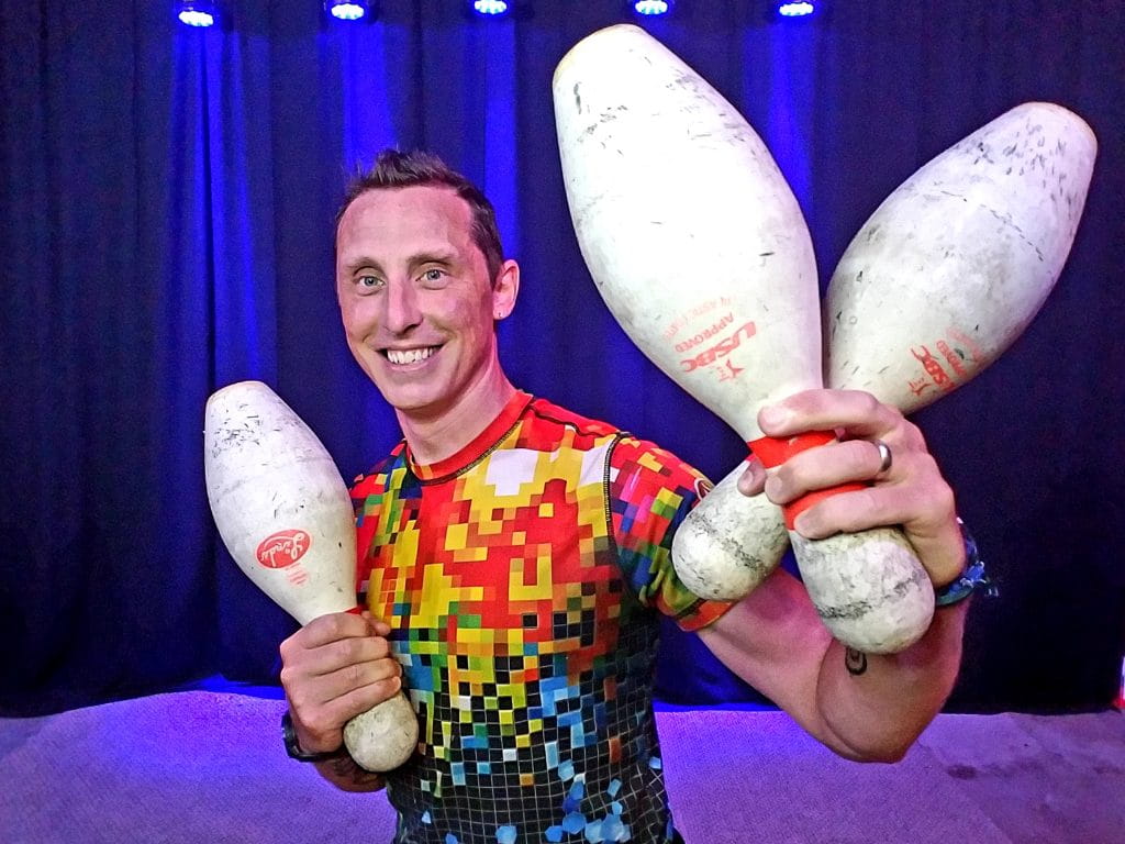 Jason Tardy Juggling