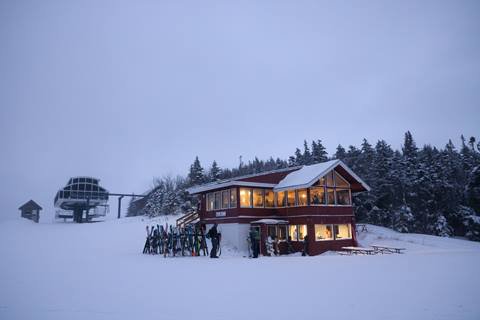 Exterior shot of the Walts at Glen House at Sugarbush Resort