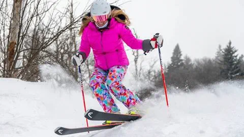 Darian Pink Smile Ski Turn
