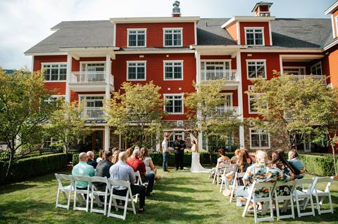 Micro Wedding Ceremony in Clay Brook Courtyard