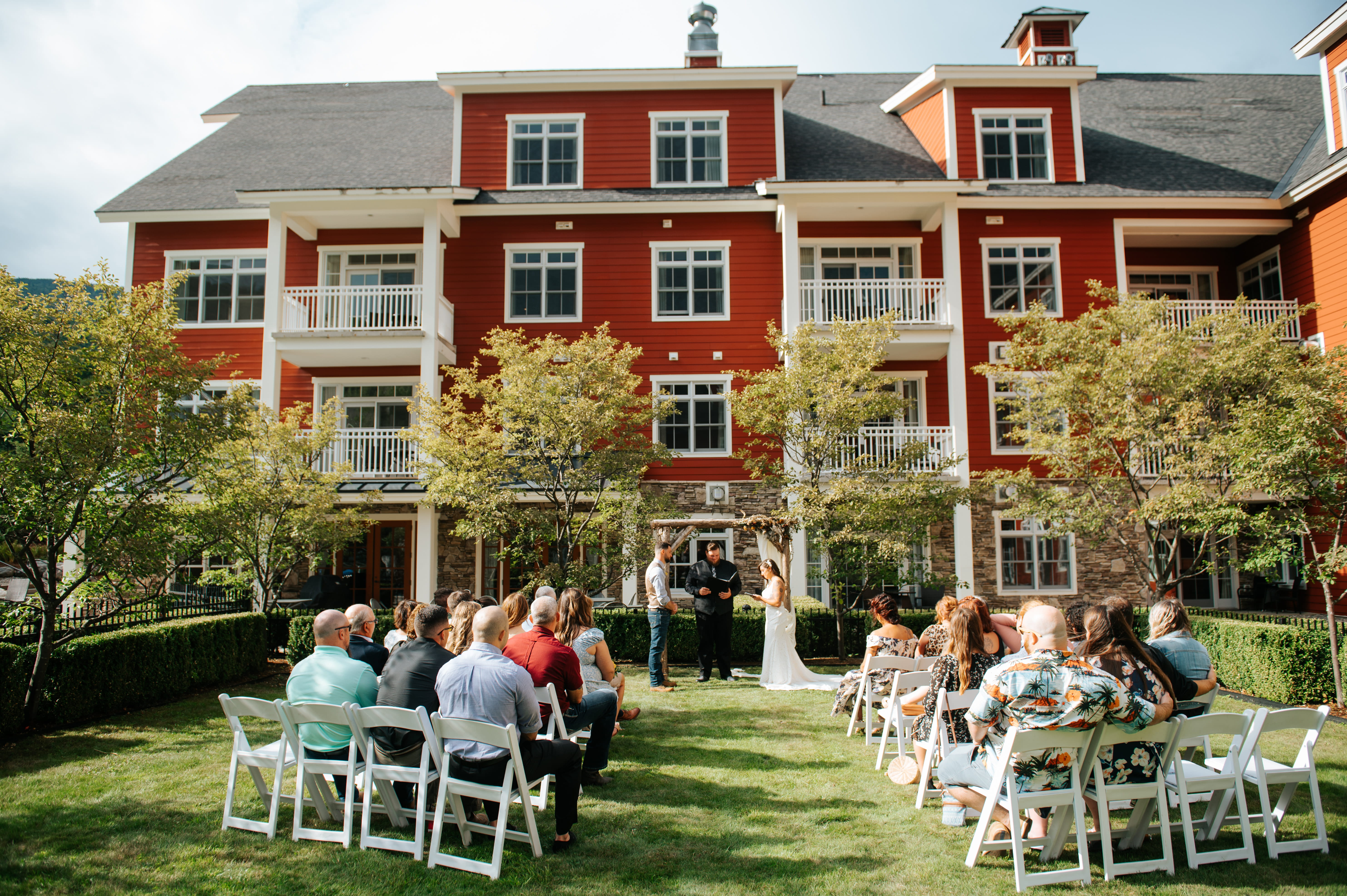 Micro Wedding Ceremony in Clay Brook Courtyard