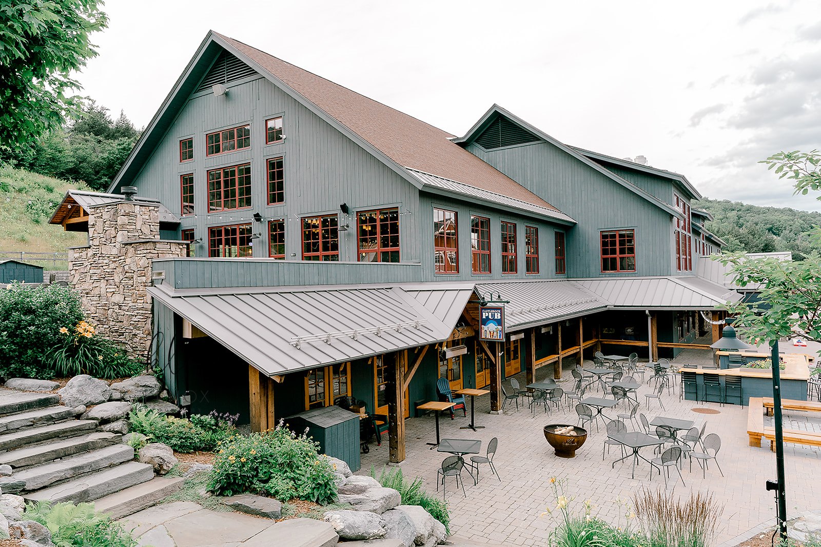 Exterior of Gate House Lodge from the Lincoln Peak Courtyard